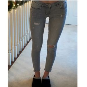 Zara Distressed Skinny Jeans Size 4